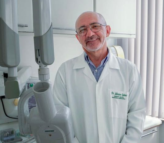 Dr. Silvestre Quinto